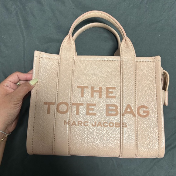 Marc Jacobs Light Pink Tote Bag - Picture 2 of 8